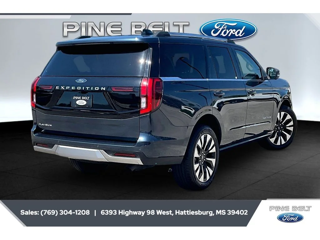 Used 2025 Stone Blue Metallic Ford Platinum image 11