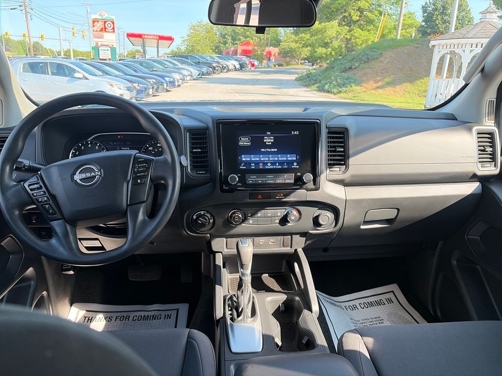 Used 2022 Super Black Nissan S image 13