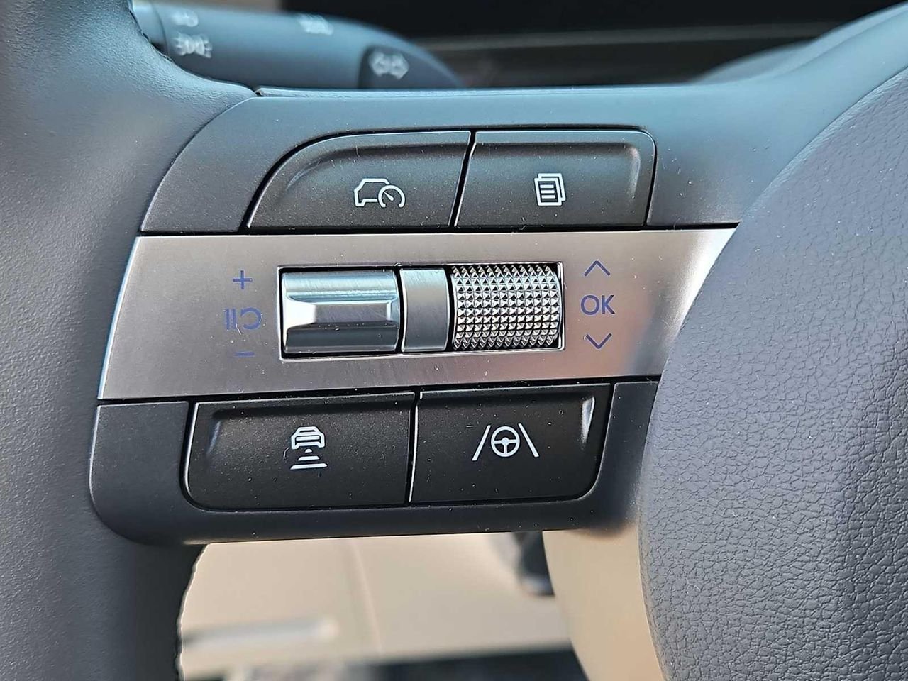 New 2026 Denim Blue Pearl Hyundai SEL Sport FWD image 23