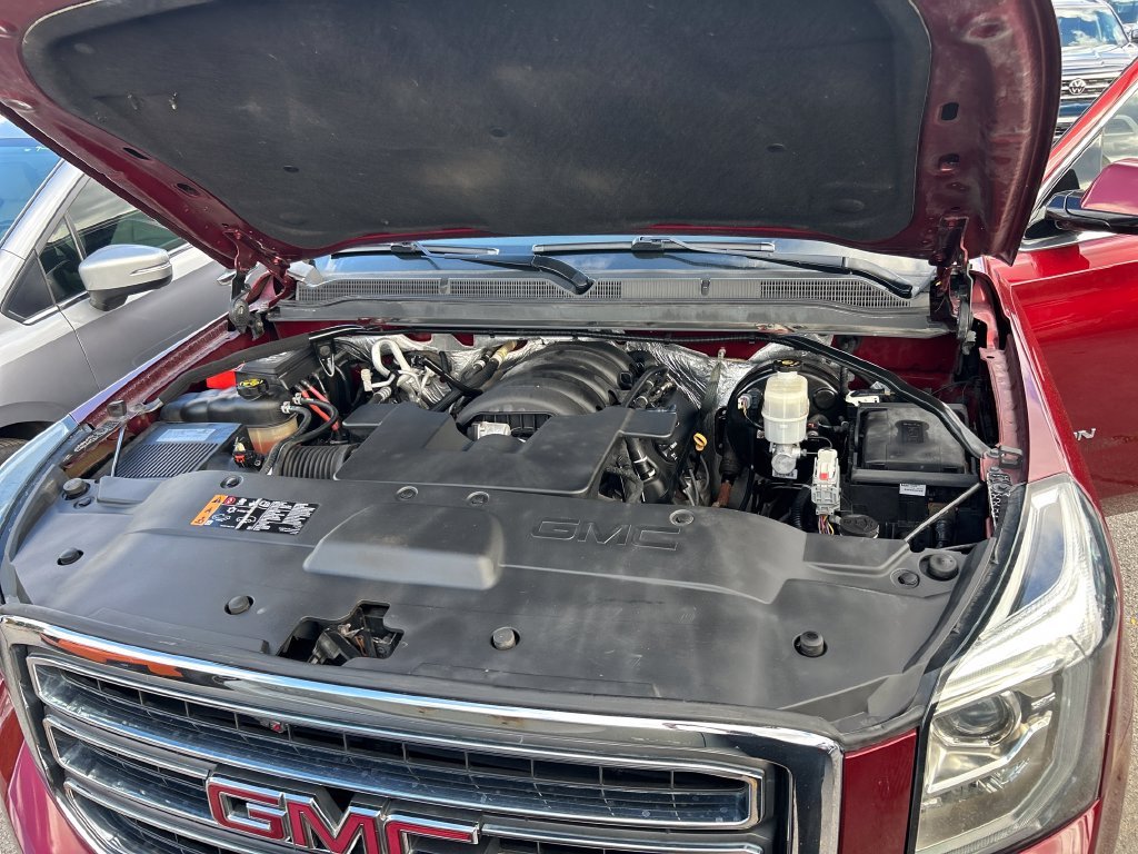 Used 2018 Red GMC SLT image 10