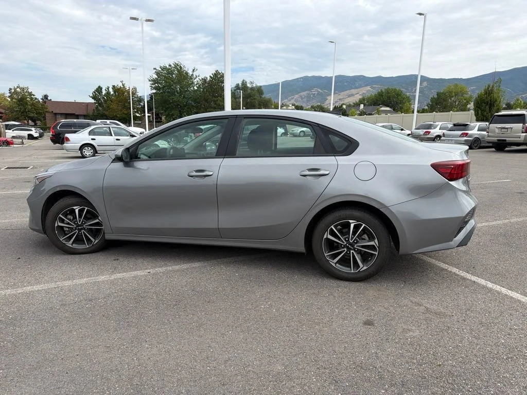 Used 2024 Steel Gray Kia LXS image 29