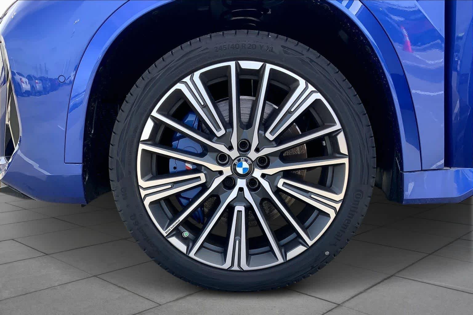 2026 BMW X1 M35i - Photo 11