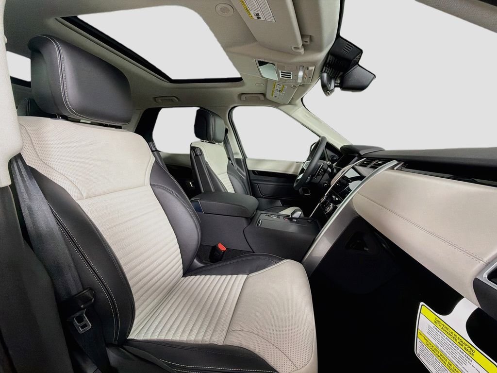 New 2026 Santorini Black Land Rover S image 30