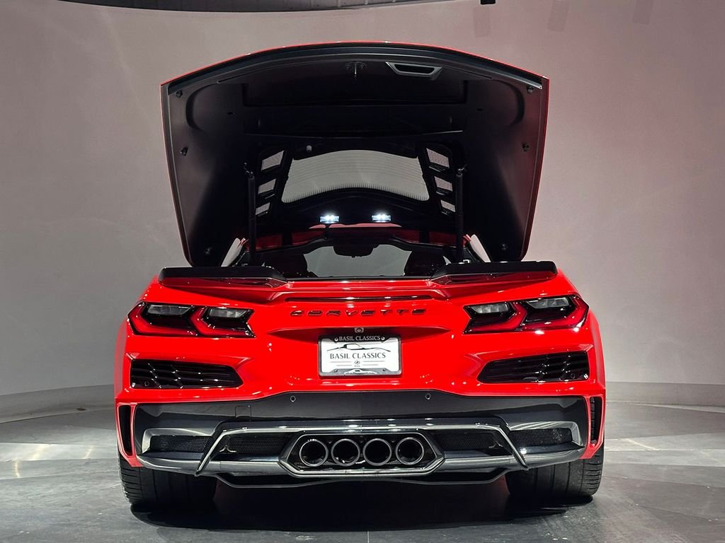 Used 2024 Red Chevrolet Z06 image 35