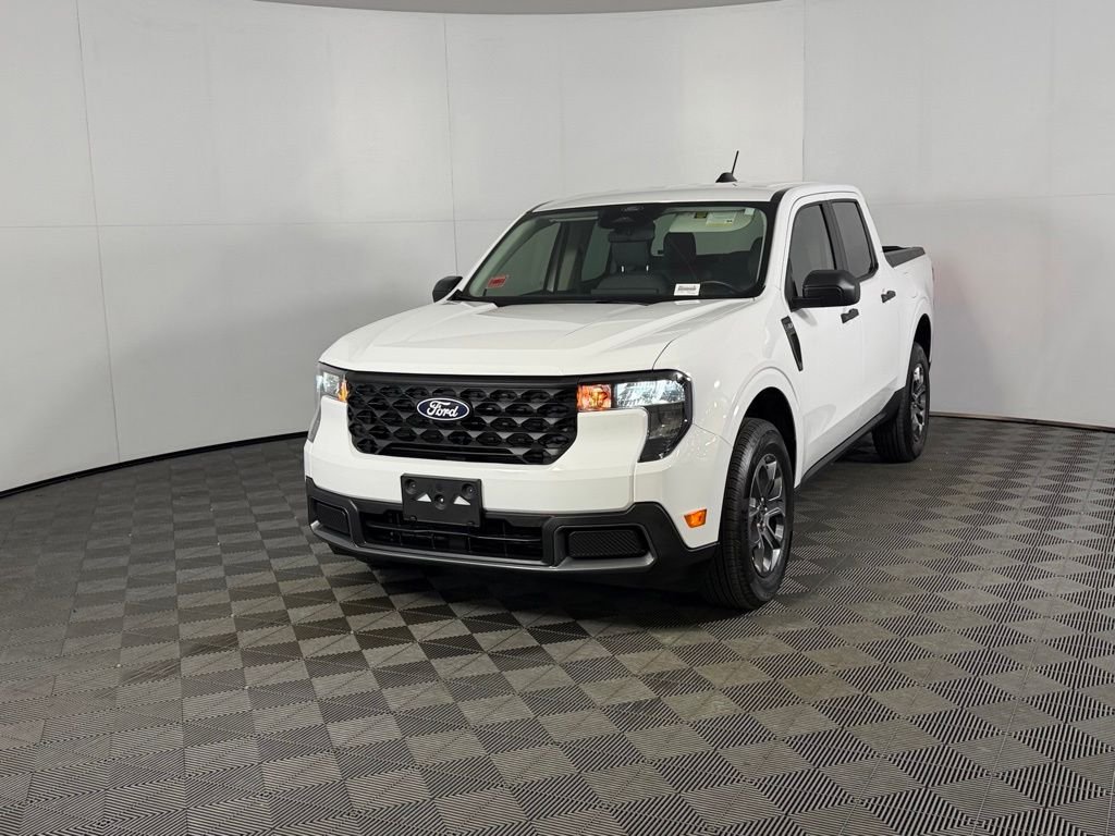 Certified Used 2026 White Ford XLT image 3