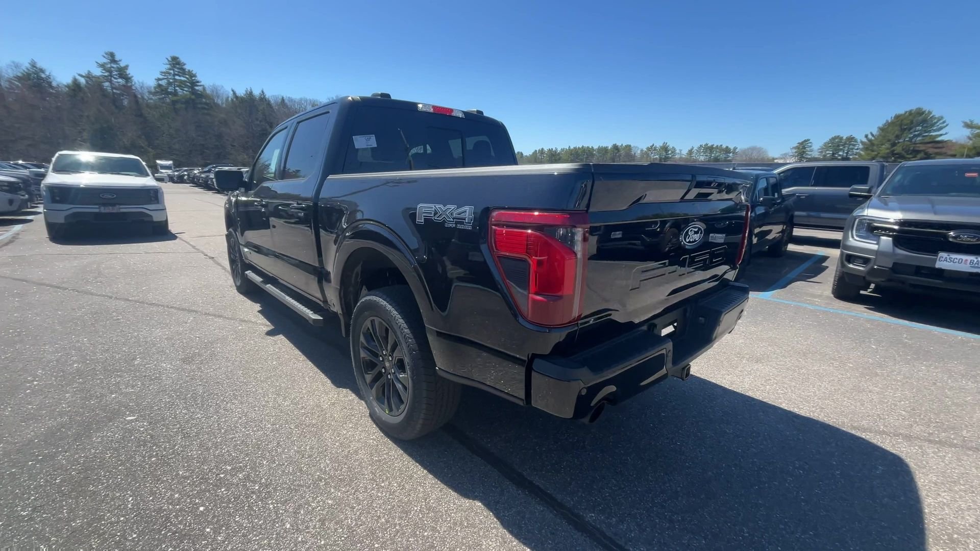 New 2026 Agate Black Metallic Ford XLT image 17