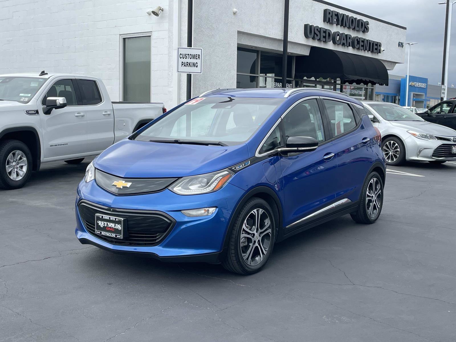 2019 Chevrolet Bolt EV Premier Auto's photo