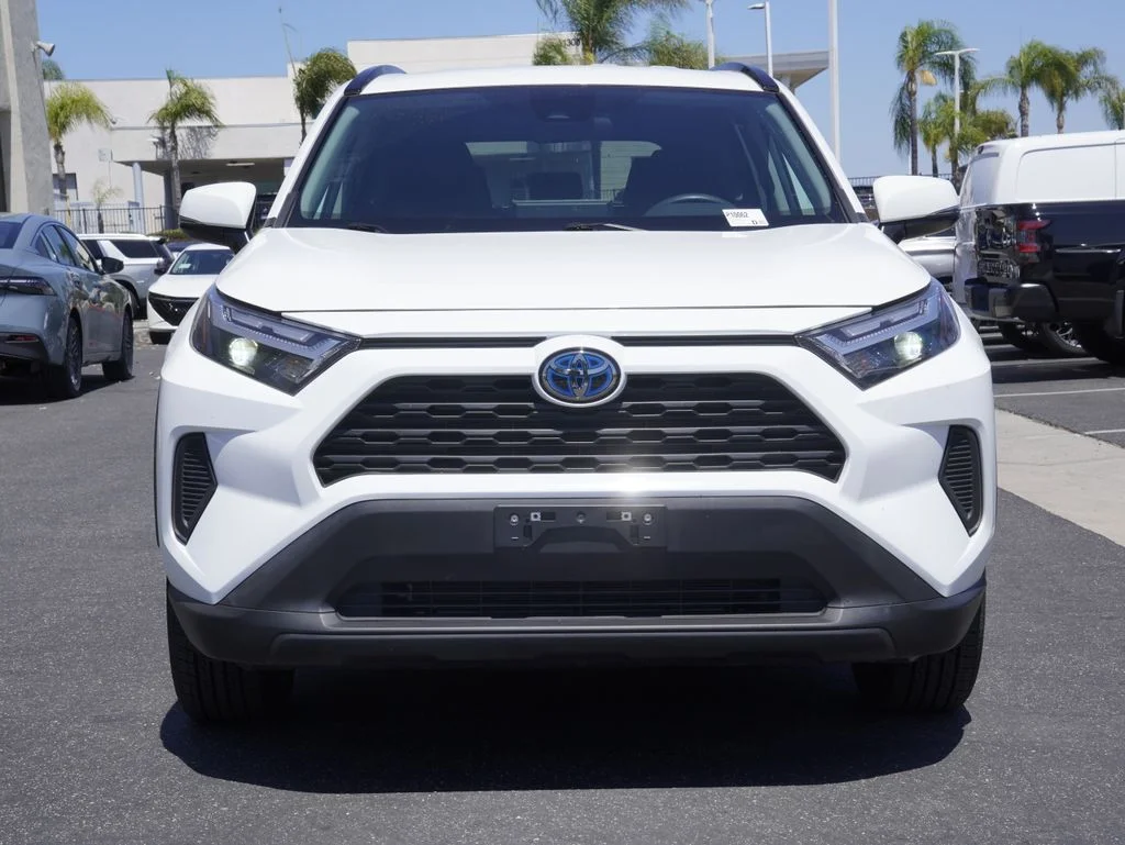 Used 2024 White Toyota LE image 5