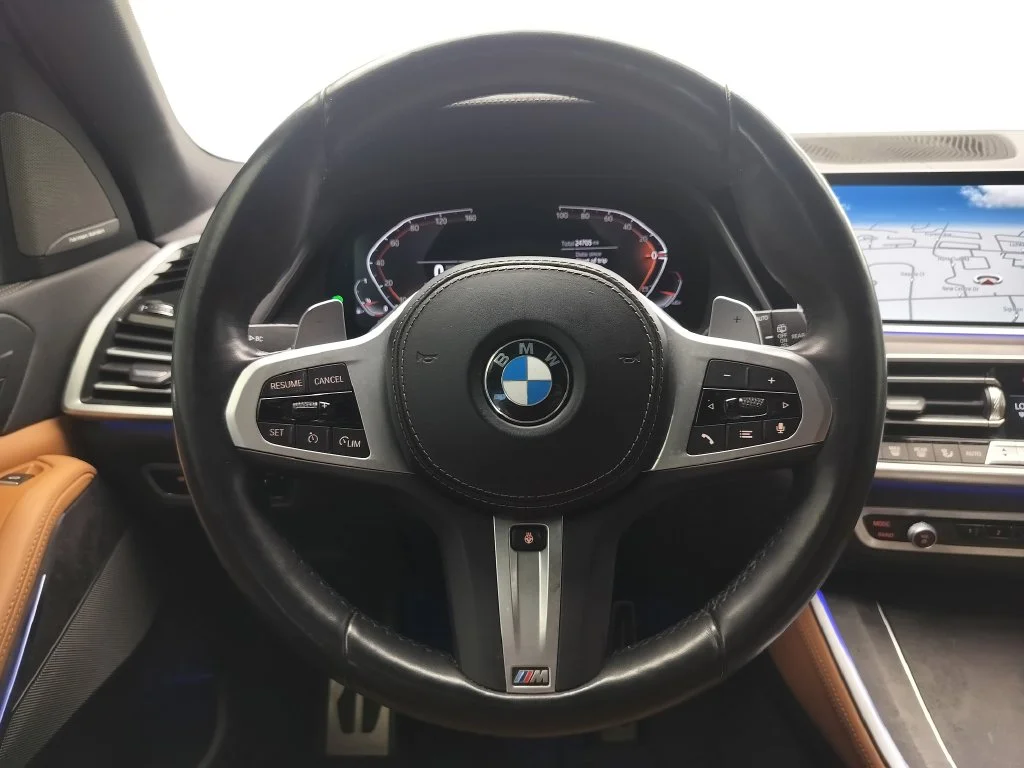 Certified Used 2023 Blue BMW xDrive40i image 12
