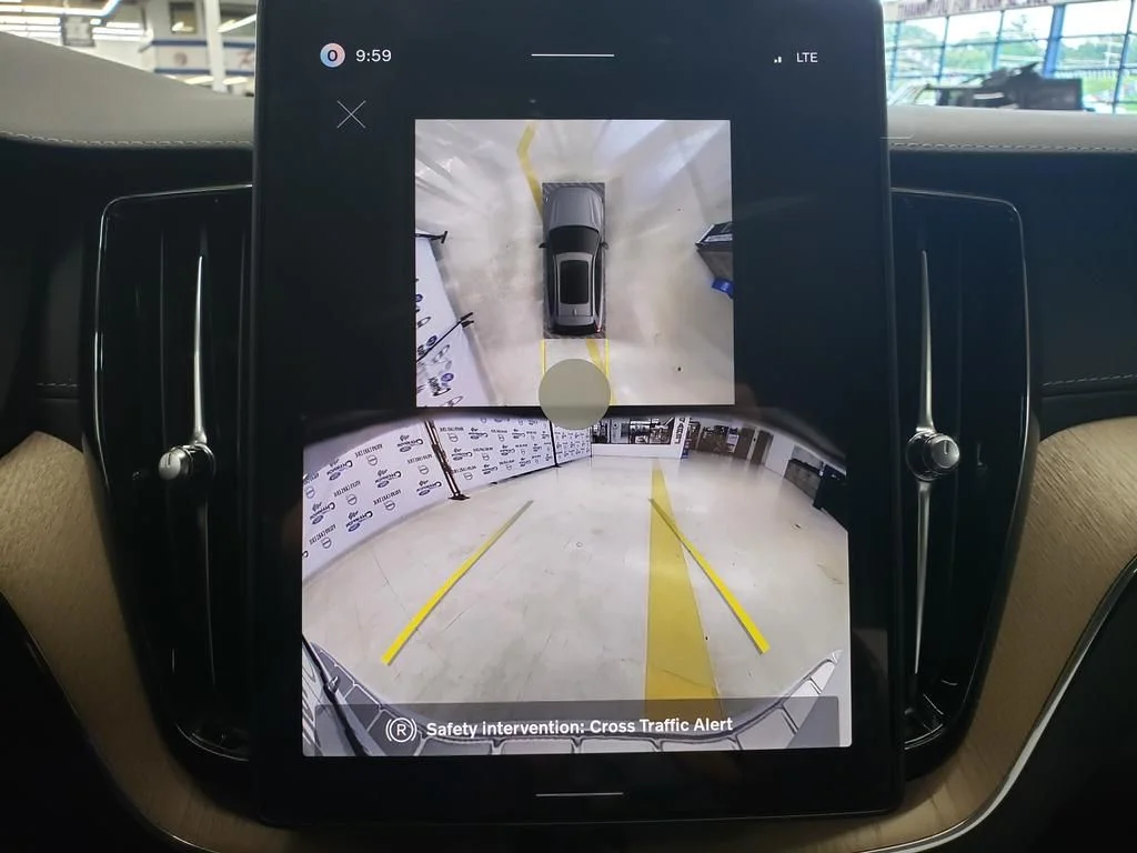 New 2026 Crystal White Volvo Ultra image 23