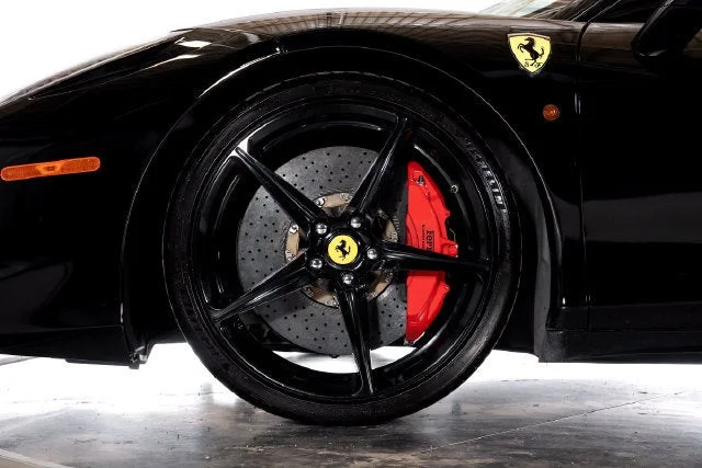 Certified Used 2012 Nero Ferrari  image 18