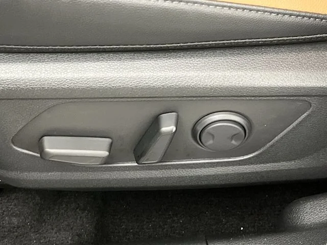 New 2026 Ebony Black Kia X-Line image 12