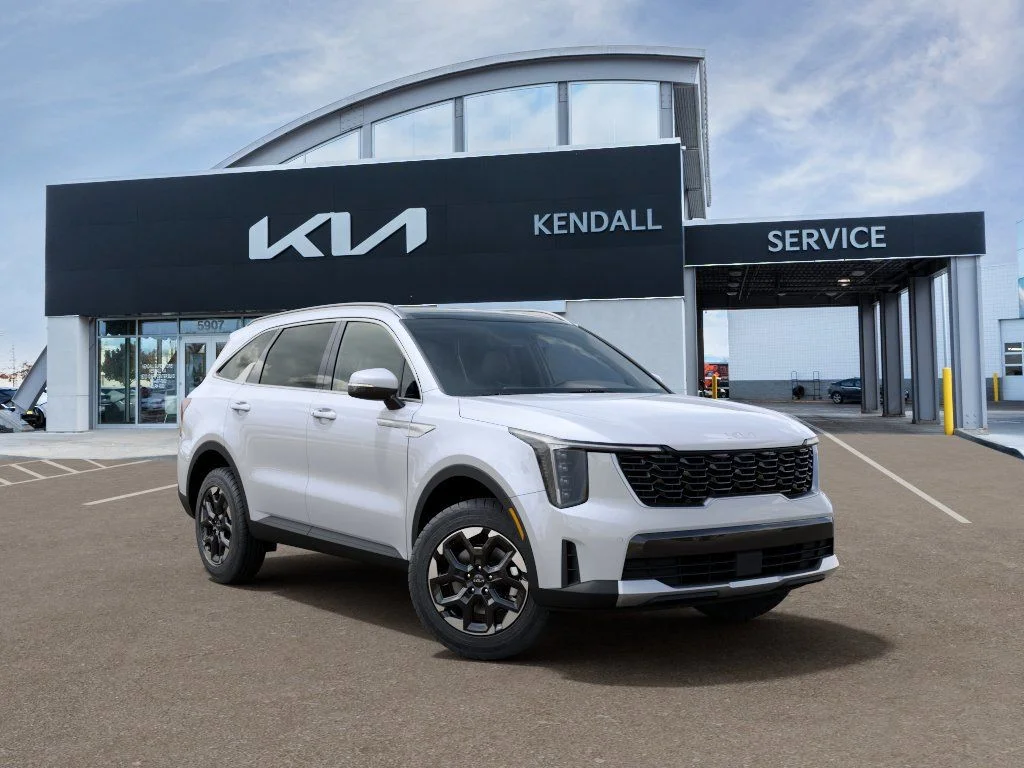 New 2026 Glacial White Pearl Kia S image 8