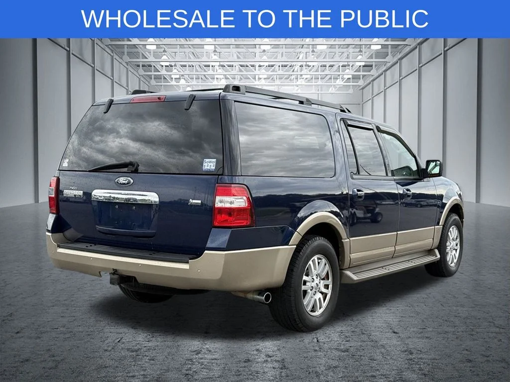 Used 2012 Blue Ford XLT image 25