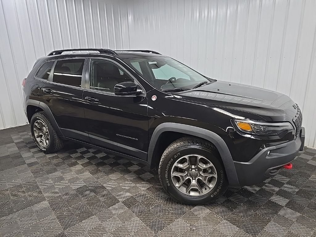 Used 2022 Black Jeep Trailhawk image 7