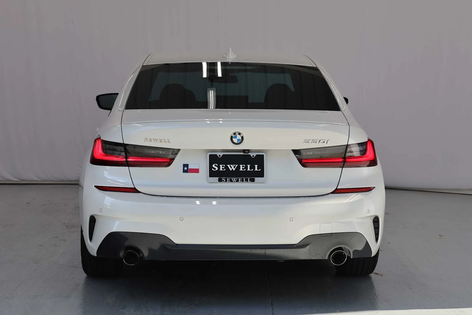 Used 2022 Mineral White Metallic BMW 330i image 8