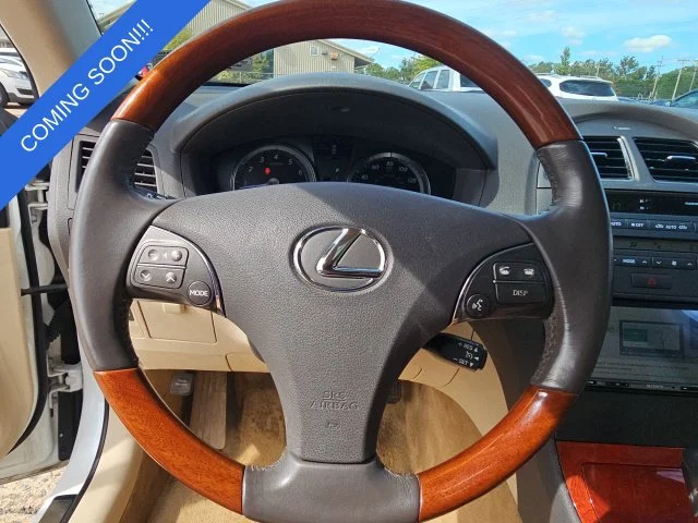 Used 2011 White Lexus 350 image 12