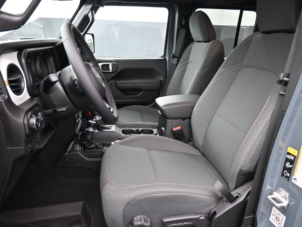 New 2026 Anvil Clearcoat Jeep Sport S image 16