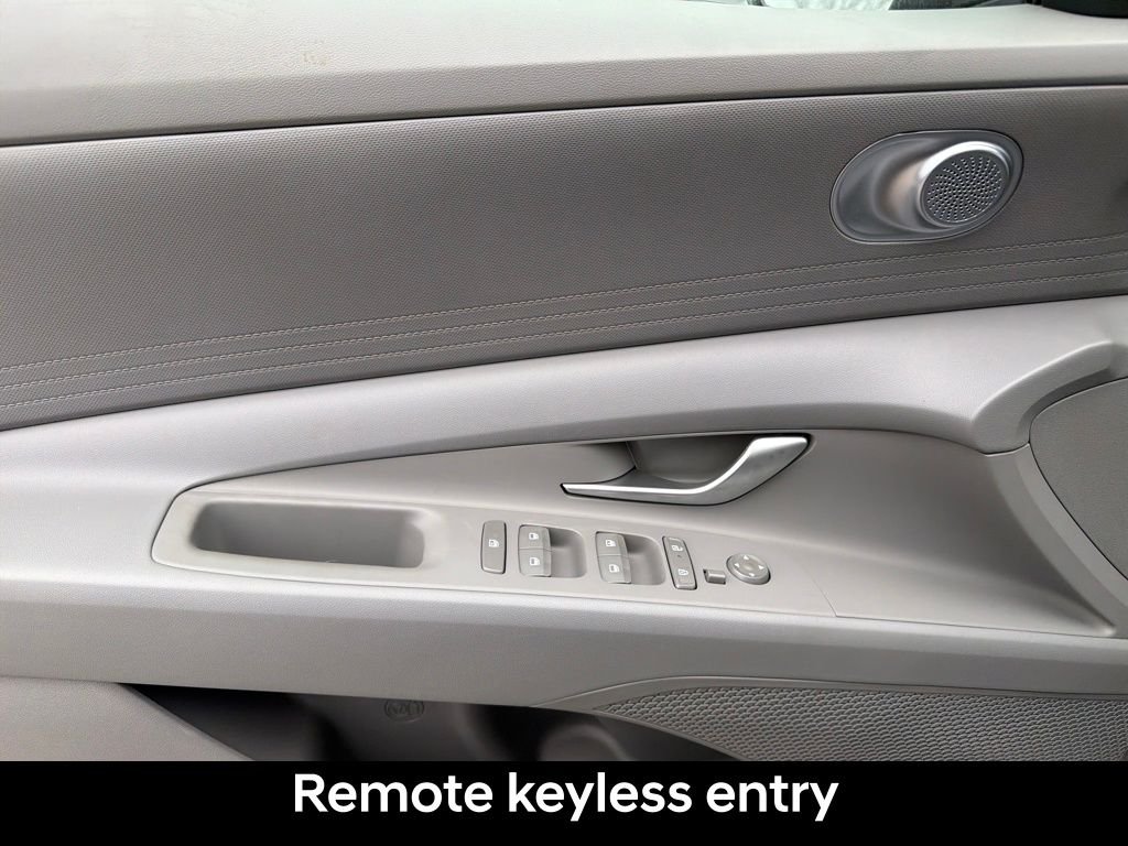 Certified Used 2026 Fluid Metal Hyundai SE image 12