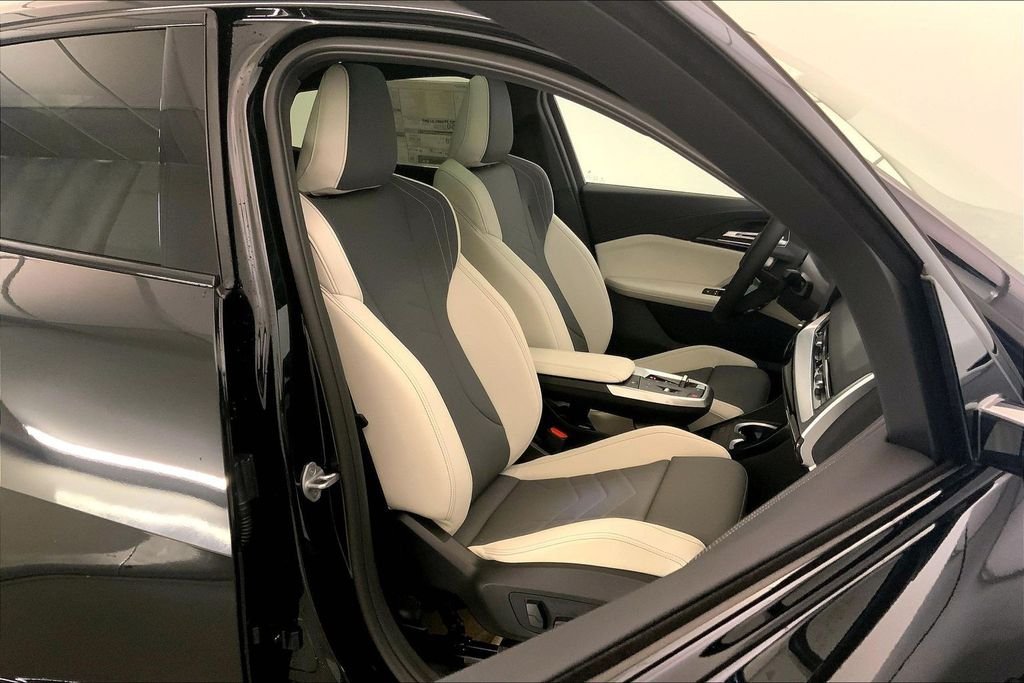 New 2026 Black Sapphire Metallic BMW  image 7