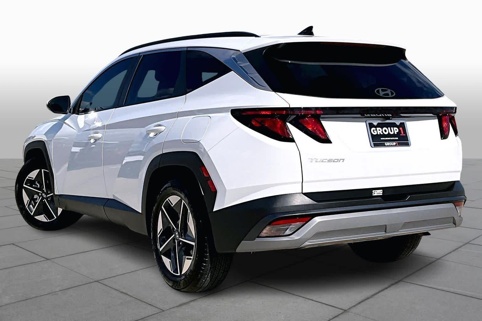 2025 Hyundai Tucson SEL - Photo 11