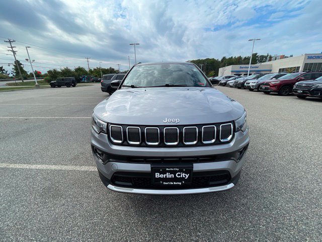 Used 2022 Billet Silver Metallic Jeep Limited image 2