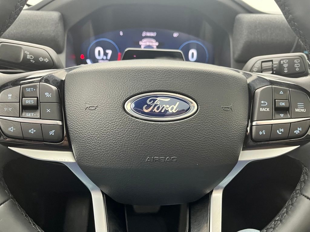 New 2026 White Ford Platinum image 24