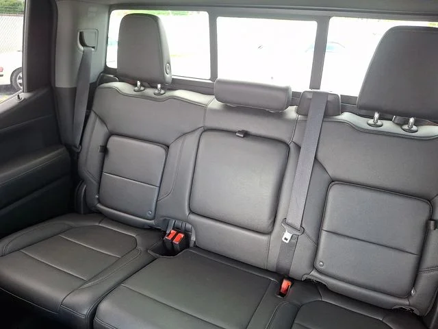 Used 2021 Black Chevrolet LT Trail Boss image 18