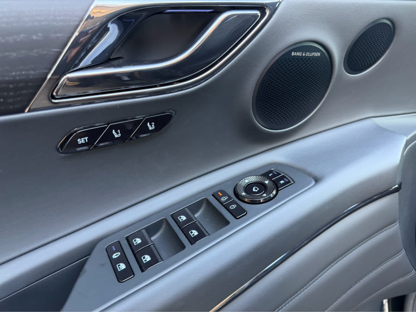 2026 GENESIS GV80 Prestige Black - Photo 21