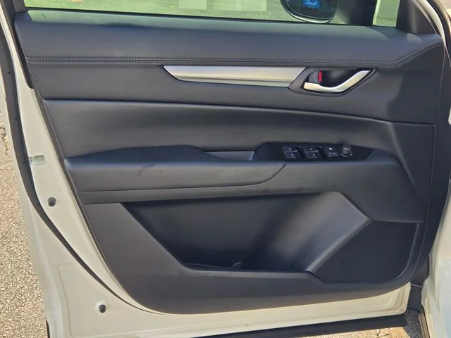 Used 2023 White Mazda 2.5 S Select Package image 17