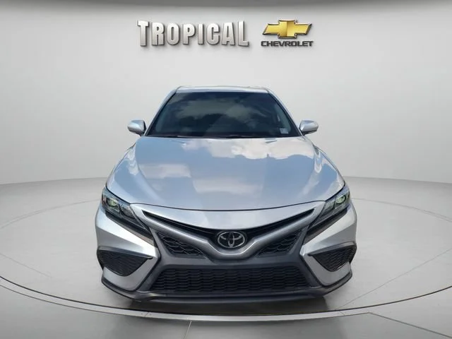 Used 2023  Toyota SE image 8