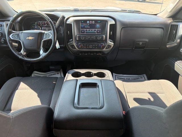 Used 2016 Silver Ice Metallic Chevrolet LT image 24