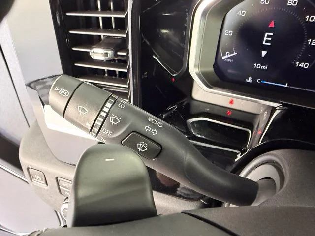 2026 GMC Sierra 1500 SLT - Photo 24