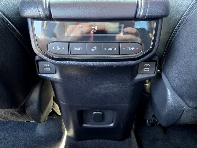 Used 2025 Silver Toyota XLE image 15
