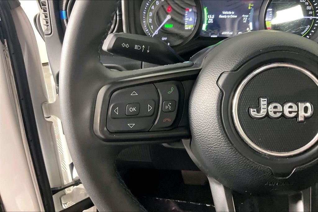 Used 2024 White Jeep Rubicon 4xe image 10