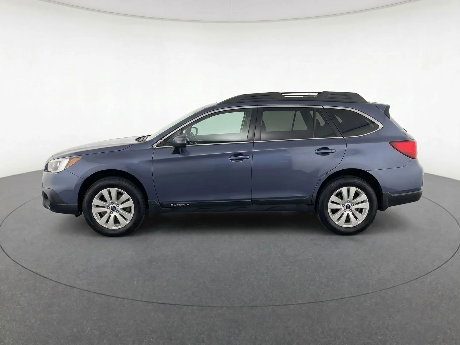 Used 2016 Twilight Blue Metallic Subaru 2.5i Premium image 6
