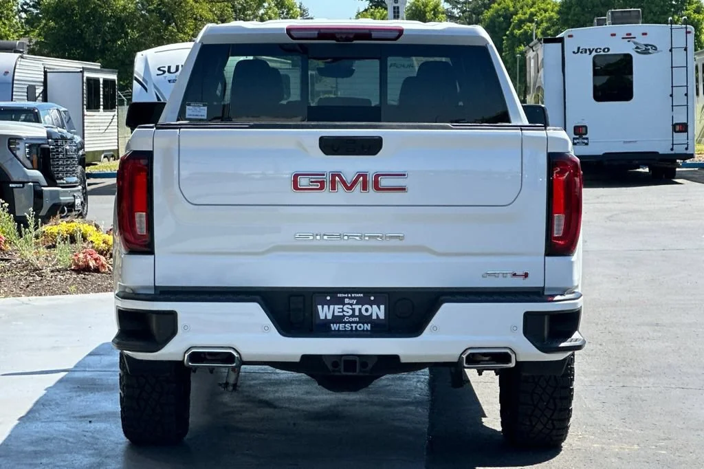 2025 GMC Sierra 1500 AT4 - Photo 5