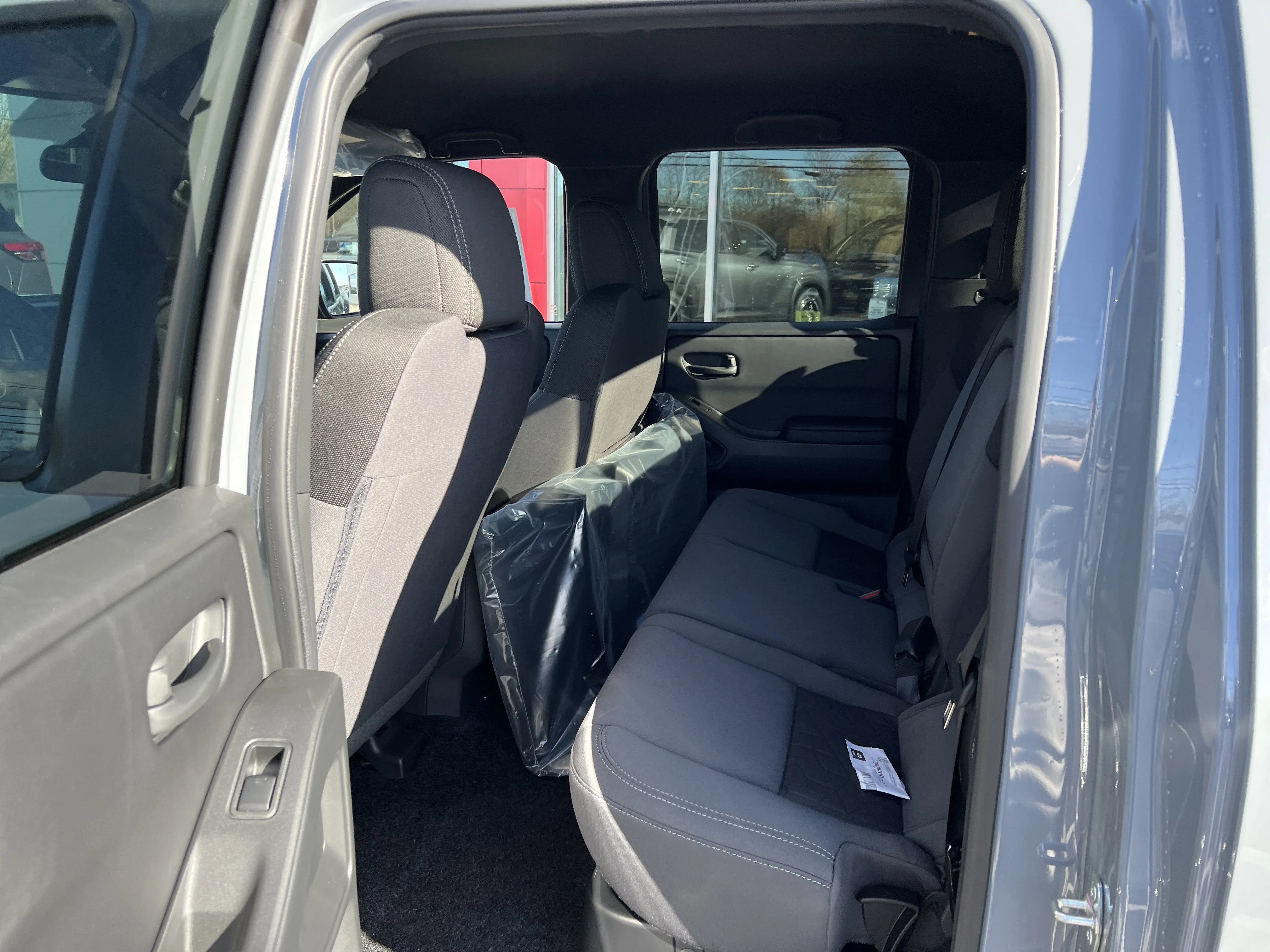 2026 Nissan Frontier SV - Photo 6