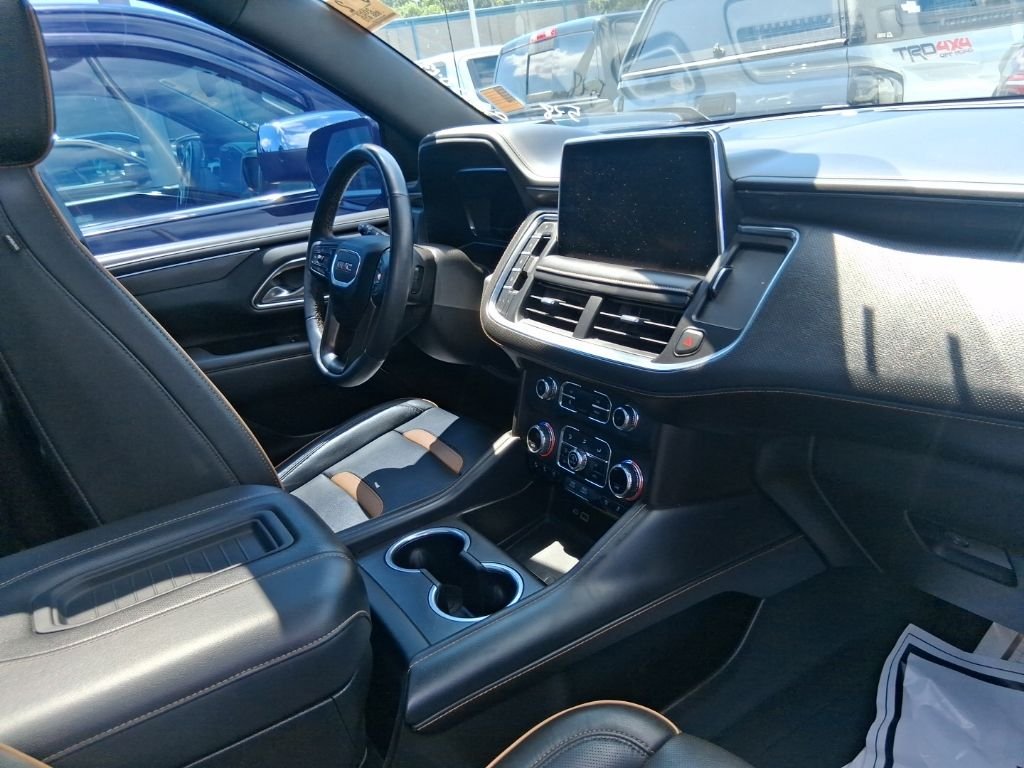Used 2022 Black GMC AT4 image 12