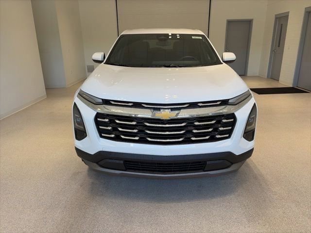 2026 Chevrolet Equinox LT - Photo 2
