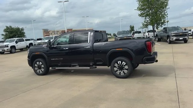 2026 GMC Sierra 2500HD Denali - Photo 6