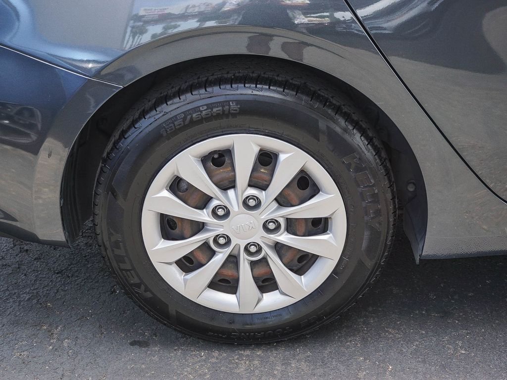 Certified Used 2019 Gray Kia FE image 9