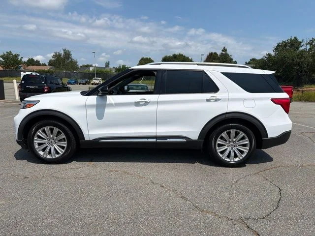 Used 2020 Oxford White Ford Limited image 5