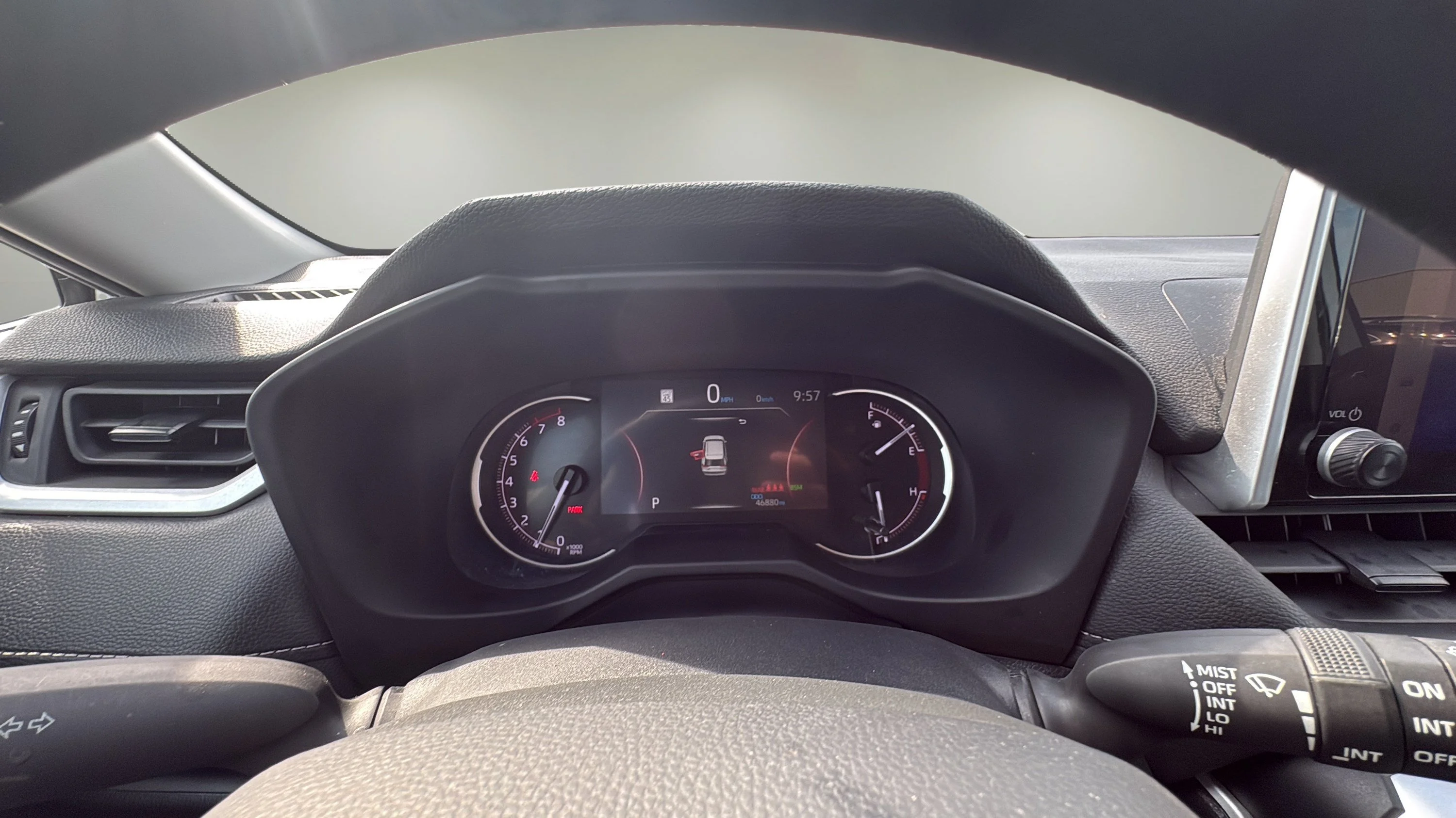 Used 2023 Ice Cap Toyota XLE image 9