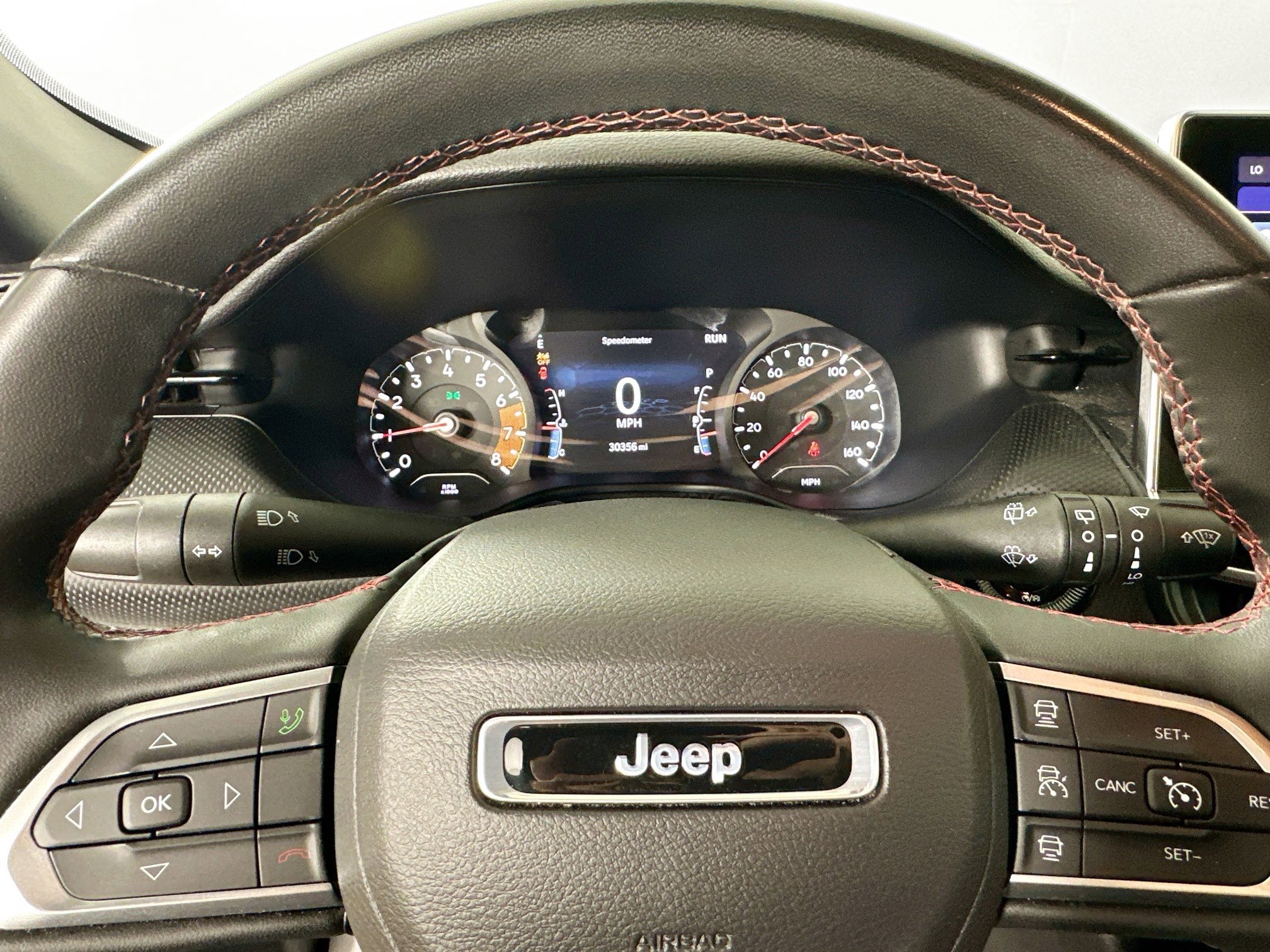 Used 2024 Hydro Blue Pearlcoat Jeep Trailhawk image 14
