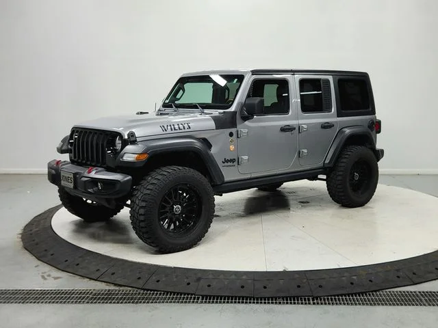Used 2021 Silver Jeep Unlimited Willys image 4
