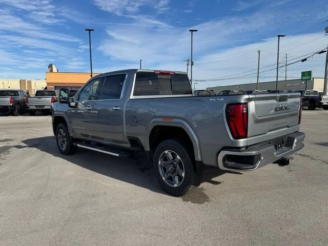 2026 GMC Sierra 2500HD SLT - Photo 7