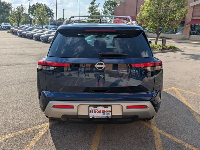 2023 Nissan Pathfinder SL - Photo 6