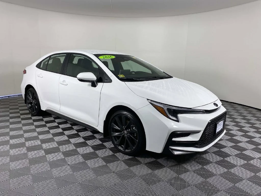 Used 2026 Ice Toyota SE image 1