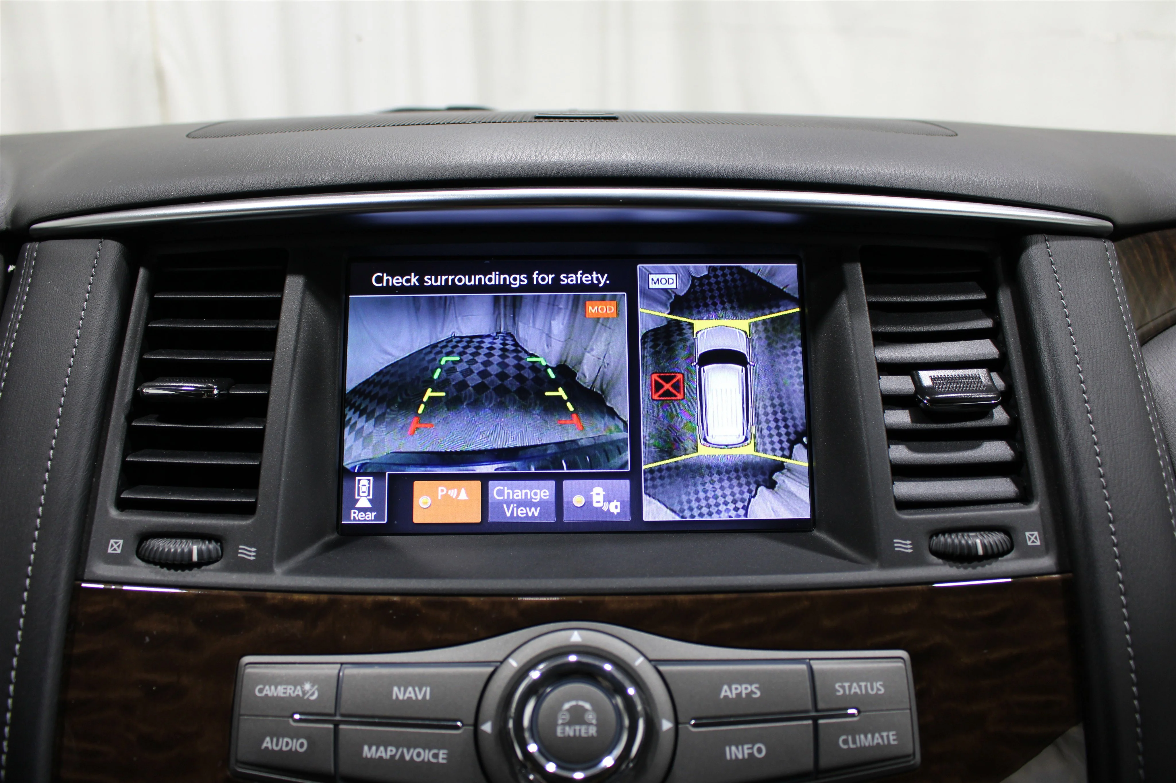 2020 Nissan Armada SL - Photo 15